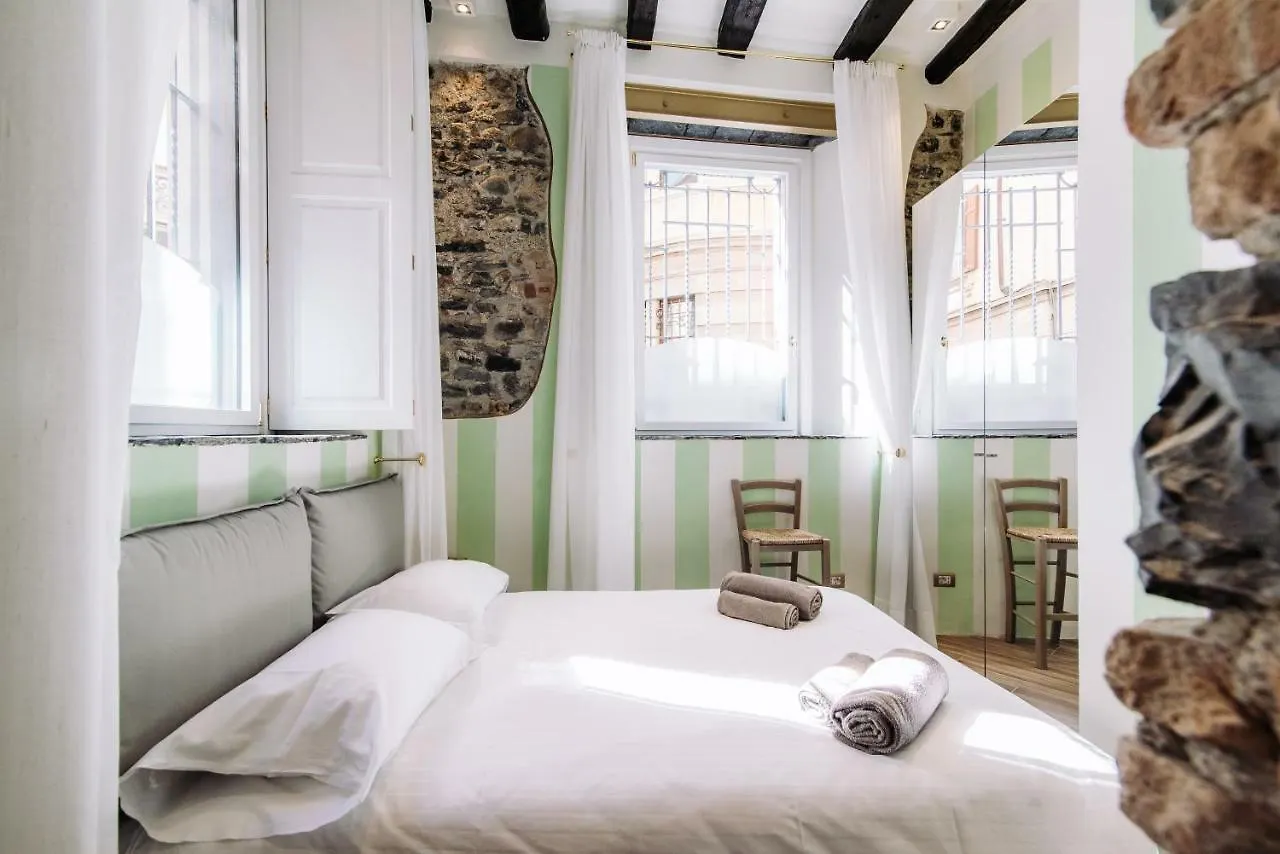 Apartment Antica Roma Como Lake - The House Of Travelers