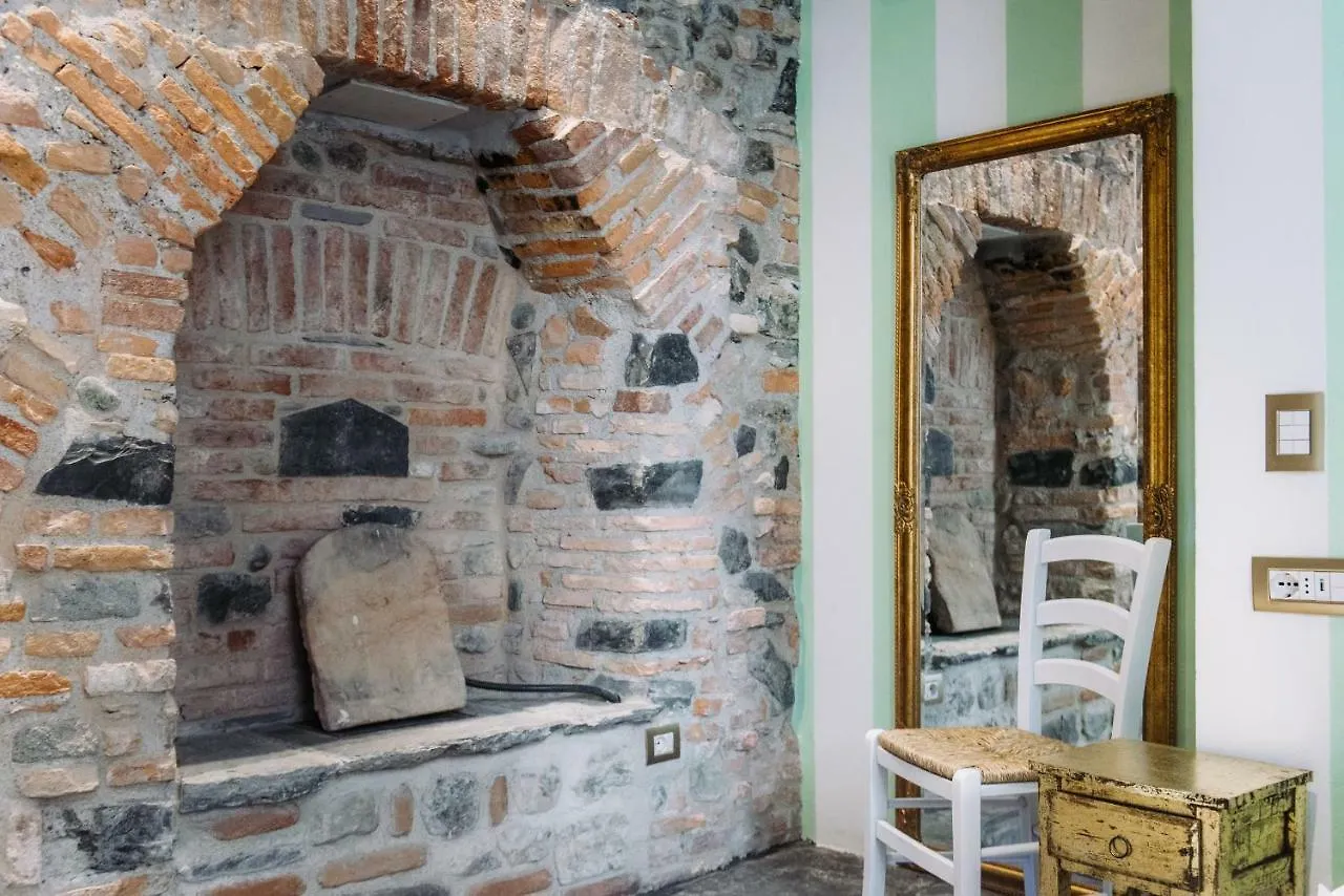 Apartment Antica Roma Como Lake - The House Of Travelers Italy